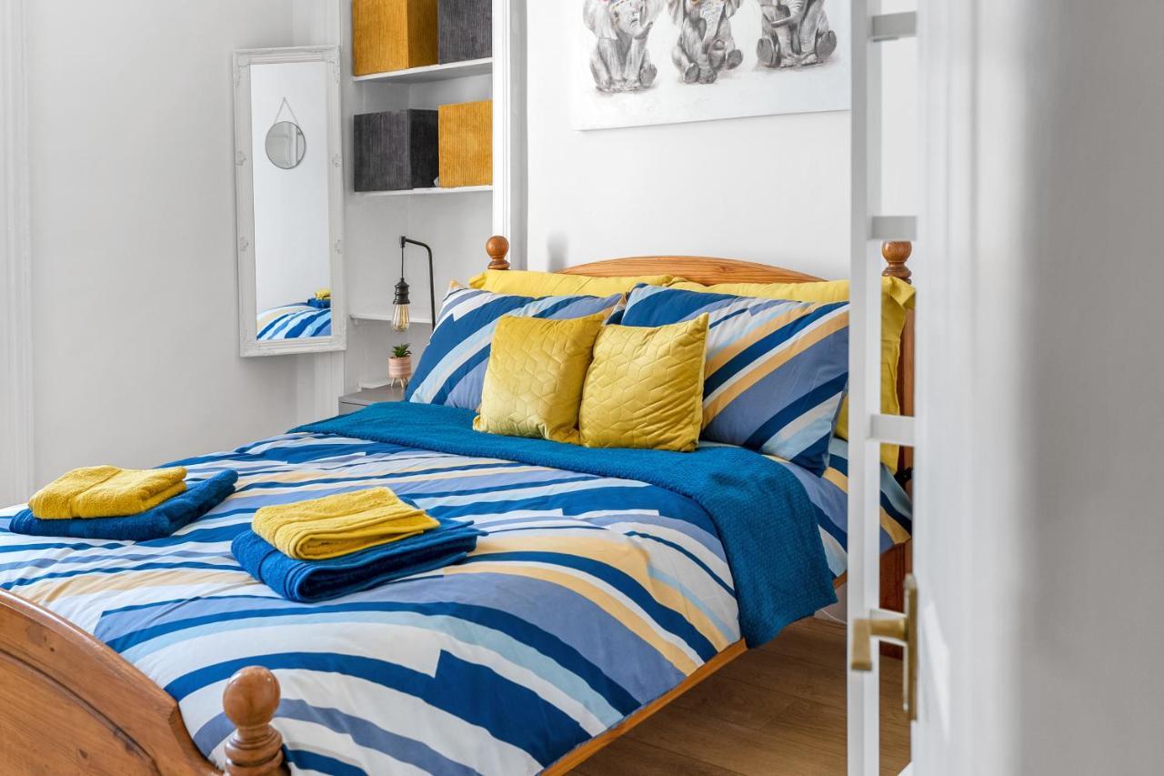 Appartement Cosy 1 Bed Main Door In Lovely Leith, Favourite For Tourists, Relocation, Businesses, Long Stays Welcome Édimbourg