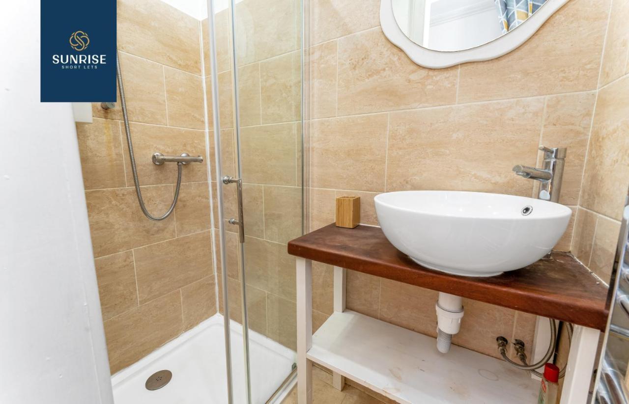 Appartement Cosy 1 Bed Main Door In Lovely Leith, Favourite For Tourists, Relocation, Businesses, Long Stays Welcome